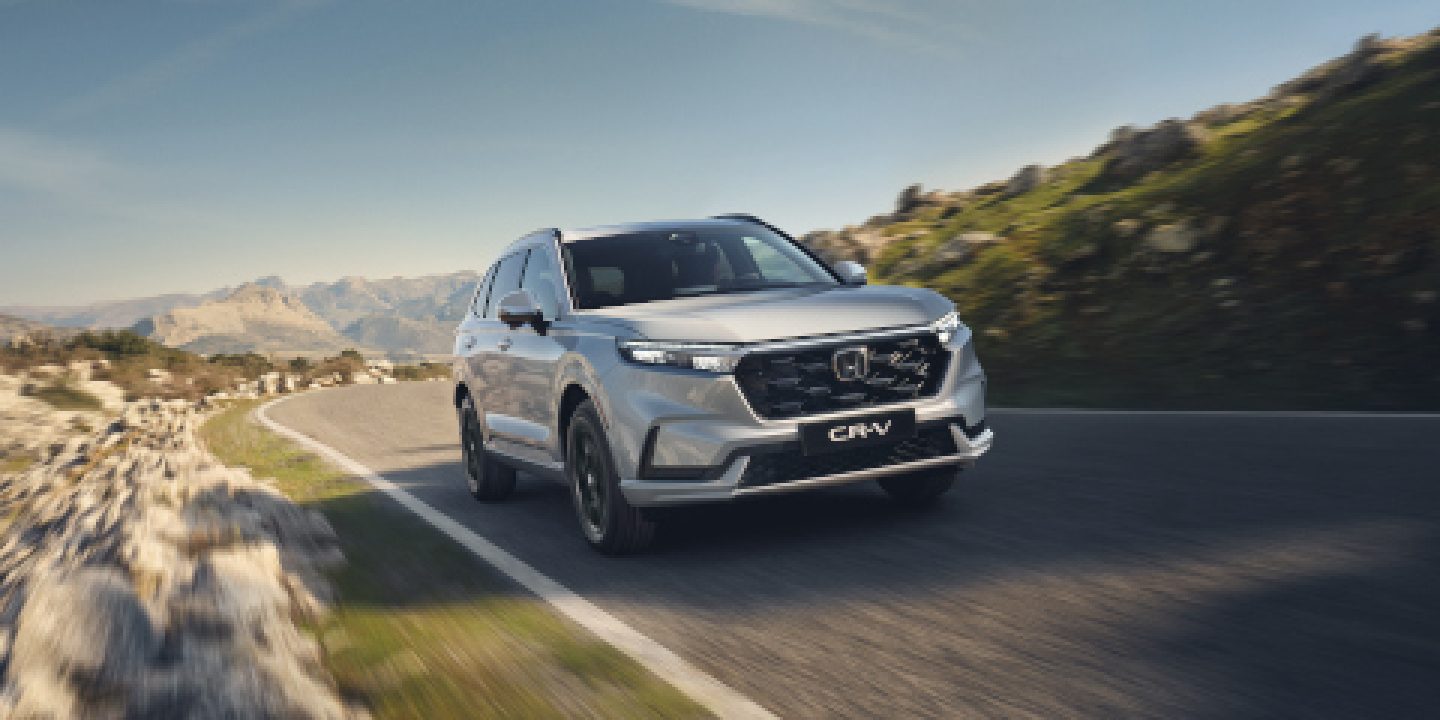 NUOVO CR-V FULL HYBRID e PLUG-IN HYBRID